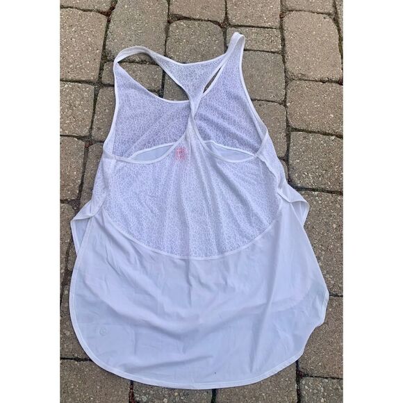 Lululemon White Racerback Lace Mesh Athletic Workout yoga Tank Top sz 8 M - Picture 4 of 6